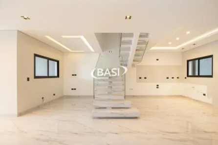 Casa com 3 Quartos à venda, 228m² no Vista Alegre, Curitiba