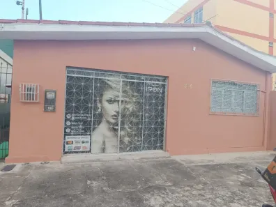 Casa com 3 Quartos para alugar, 75m² no Lagoa Nova, Natal
