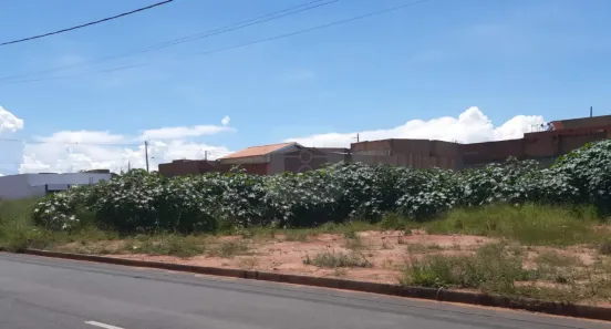 Lote/Terreno à venda, 300m² no Loteamento Monte Hebron, Uberlândia