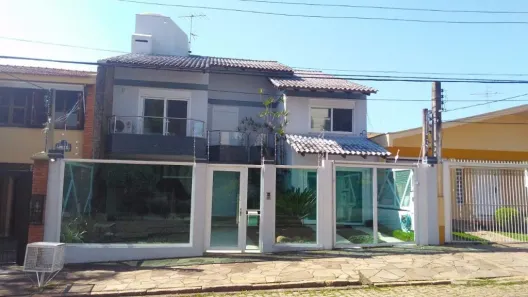 Sobrado com 3 Quartos à venda, 330m² no Jardim Lindóia, Porto Alegre