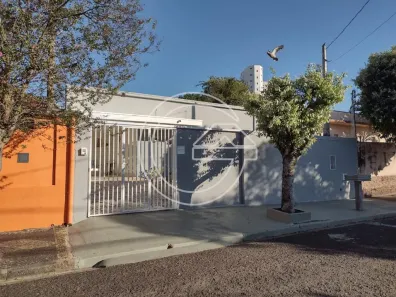Casa com 3 Quartos à venda, 96m² no Centro, Marília