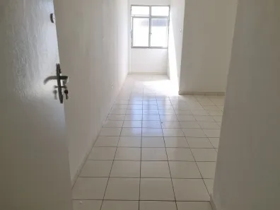 Apartamento com 2 Quartos para alugar, 60m² no Todos os Santos, Rio de Janeiro