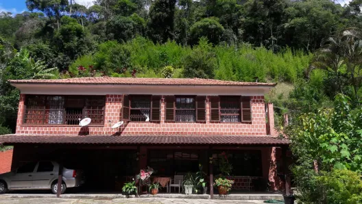 Fazenda/Sítio com 3 Quartos à venda, 13000m² no Grama, Engenheiro Paulo de Frontin