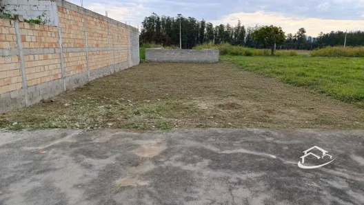 Lote/Terreno à venda, 300m² no Residencial e Comercial Portal dos Eucaliptos, Pindamonhangaba