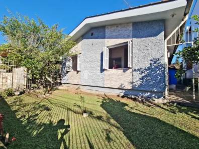 Casa com 2 Quartos à venda, 201m² no São Jorge, Novo Hamburgo