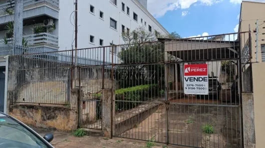 Casa com 3 Quartos à venda, 137m² no Centro, Londrina