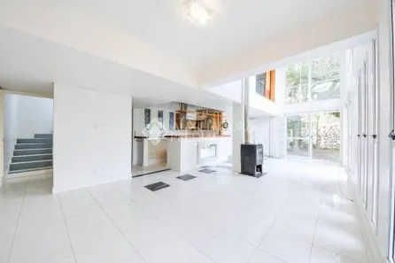 Casa com 2 Quartos à venda, 255m² no Sétimo Céu, Porto Alegre