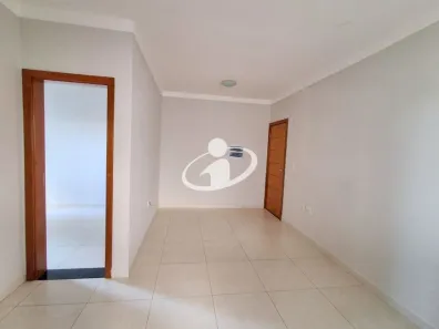 Apartamento com 2 Quartos para alugar, 60m² no Novo Mundo, Uberlândia