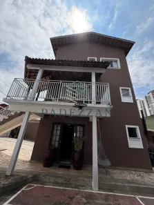 Sobrado com 3 Quartos à venda, 180m² no Jardim Monte Alegre, Taboão da Serra
