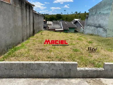 à venda, 141m² no Loteamento Santa Edwiges, São José dos Campos