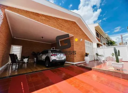 Casa com 3 Quartos à venda, 220m² no Jardim Macedo, Ribeirão Preto