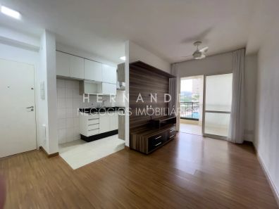 Apartamento com 2 Quartos à venda, 76m² no Jardim Tupanci, Barueri