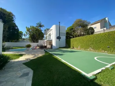 Casa com 4 Quartos à venda, 500m² no Vila Oliveira, Mogi das Cruzes