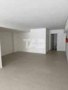 Sala Comercial para alugar, 68m² no Nações, Balneário Camboriú