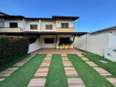 Casa de Condomínio com 3 Quartos à venda, 112m² no Jardim Vitória, Goiânia