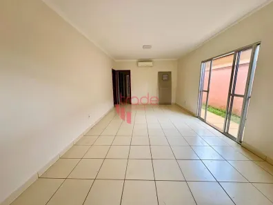 Casa de Condomínio com 3 Quartos para alugar, 131m² no Bonfim Paulista, Ribeirão Preto