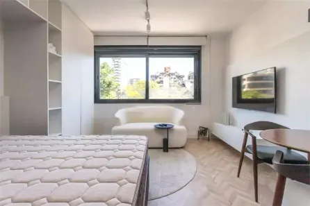Apartamento com 1 Quarto para alugar, 28m² no Mont Serrat, Porto Alegre