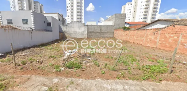 Lote/Terreno à venda, 250m² no Jardim Brasília, Uberlândia