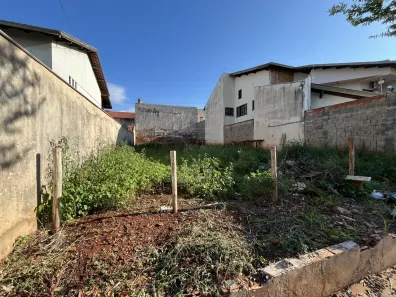 Lote/Terreno à venda, 250m² no Jardim Oriente, Londrina