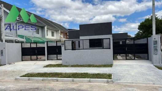 Casa com 3 Quartos à venda, 64m² no Uberaba, Curitiba