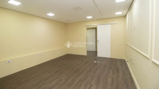 Sobrado com 3 Quartos para alugar, 180m² no Jardim Bela Vista, Santo André