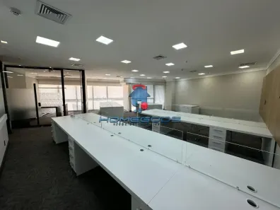 Sala Comercial com 3 Quartos para alugar, 185m² no Cambuí, Campinas