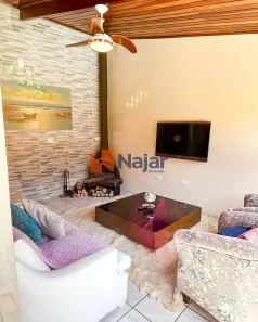 Casa com 5 Quartos para venda ou aluguel, 200m² no Guaratuba, Bertioga