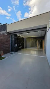 Casa com 3 Quartos à venda, 150m² no Jardim Balneário Meia Ponte, Goiânia