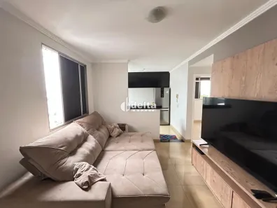 Apartamento com 2 Quartos para alugar, 48m² no Chácaras Tubalina e Quartel, Uberlândia