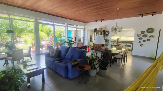 Casa de Condomínio com 3 Quartos à venda, 300m² no Praia de Carapibus, Conde