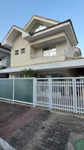 Casa de Condomínio com 5 Quartos à venda, 230m² no Recreio dos Bandeirantes, Rio de Janeiro
