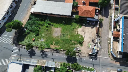 Lote/Terreno à venda, 1683m² no Vila Abajá, Goiânia
