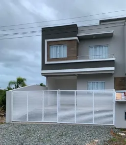 Sobrado com 3 Quartos à venda, 112m² no Itacolomi, Balneário Piçarras