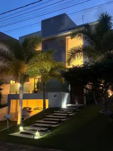 Casa de Condomínio com 4 Quartos à venda, 250m² no Alphaville (Abrantes), Camaçari