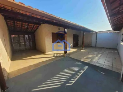 Casa com 4 Quartos à venda, 222m² no Jardim Nomar, Caraguatatuba