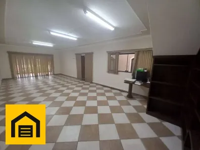 Sobrado com 2 Quartos à venda, 390m² no Jardim Guapituba, Mauá