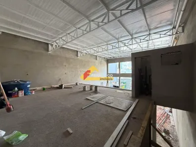 Ponto Comercial para alugar, 210m² no Centro, Divinópolis