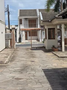 Casa com 3 Quartos à venda, 106m² no Niterói, Canoas