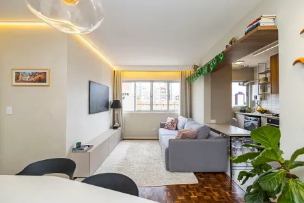 Apartamento com 2 Quartos à venda, 62m² no Centro, Curitiba