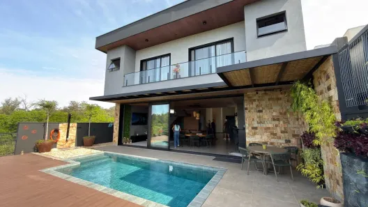 Casa de Condomínio com 3 Quartos à venda, 380m² no Jardim Alvorada, Marília
