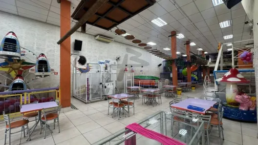 Prédio Comercial à venda, 1351m² no Silveira, Santo André