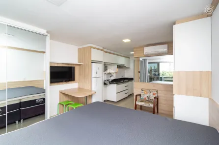 Apartamento com 1 Quarto para alugar, 28m² no Rebouças, Curitiba