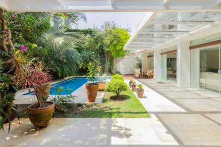 Casa com 4 Quartos à venda, 523m² no Vila Madalena, São Paulo