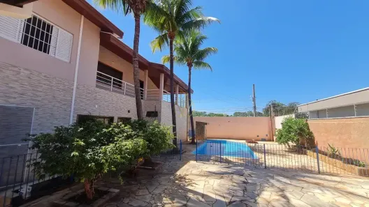 Sobrado com 3 Quartos para alugar, 328m² no Jardim Presidente, Mogi Guaçu