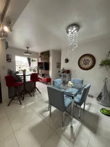 Apartamento com 3 Quartos à venda, 80m² no Santo Antônio, Porto Alegre