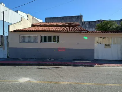 Casa com 3 Quartos à venda, 306m² no Parque Residencial Laranjeiras, Serra