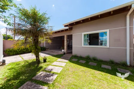Casa com 3 Quartos à venda, 180m² no Orleans, Curitiba
