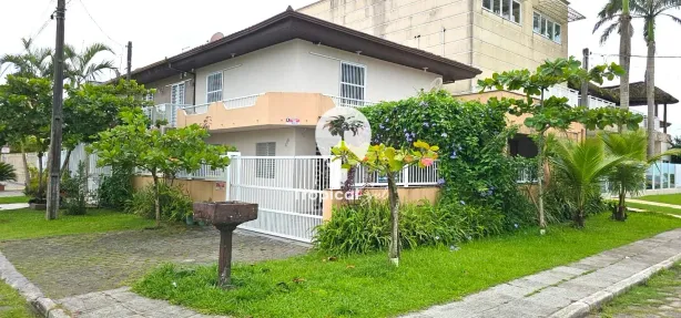 Sobrado com 3 Quartos à venda, 96m² no , Pontal do Paraná