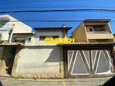 Sobrado com 3 Quartos à venda, 250m² no Nova Petrópolis, São Bernardo do Campo