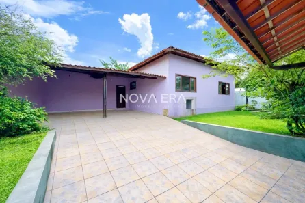 Casa com 4 Quartos para alugar, 270m² no Camará, Aquiraz